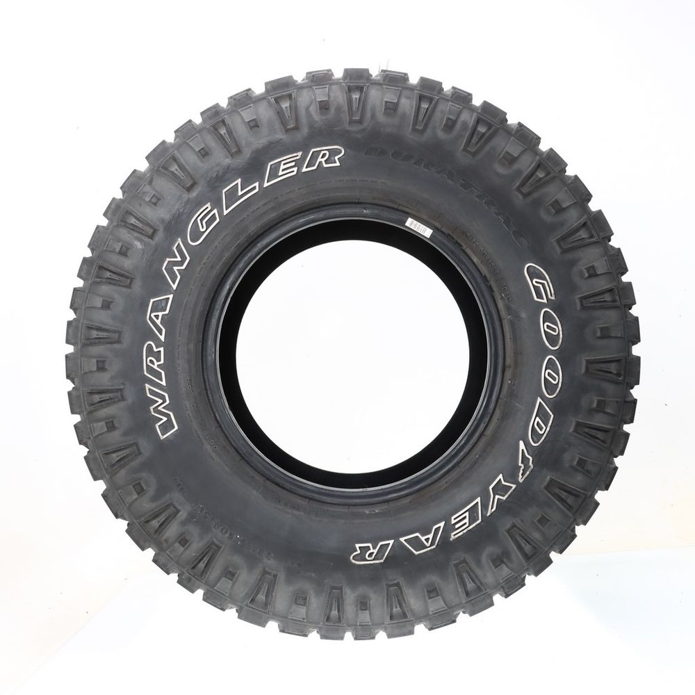 Used LT 33X12.5R15 Goodyear Wrangler Duratrac 108Q C - 13/32 - Image 3