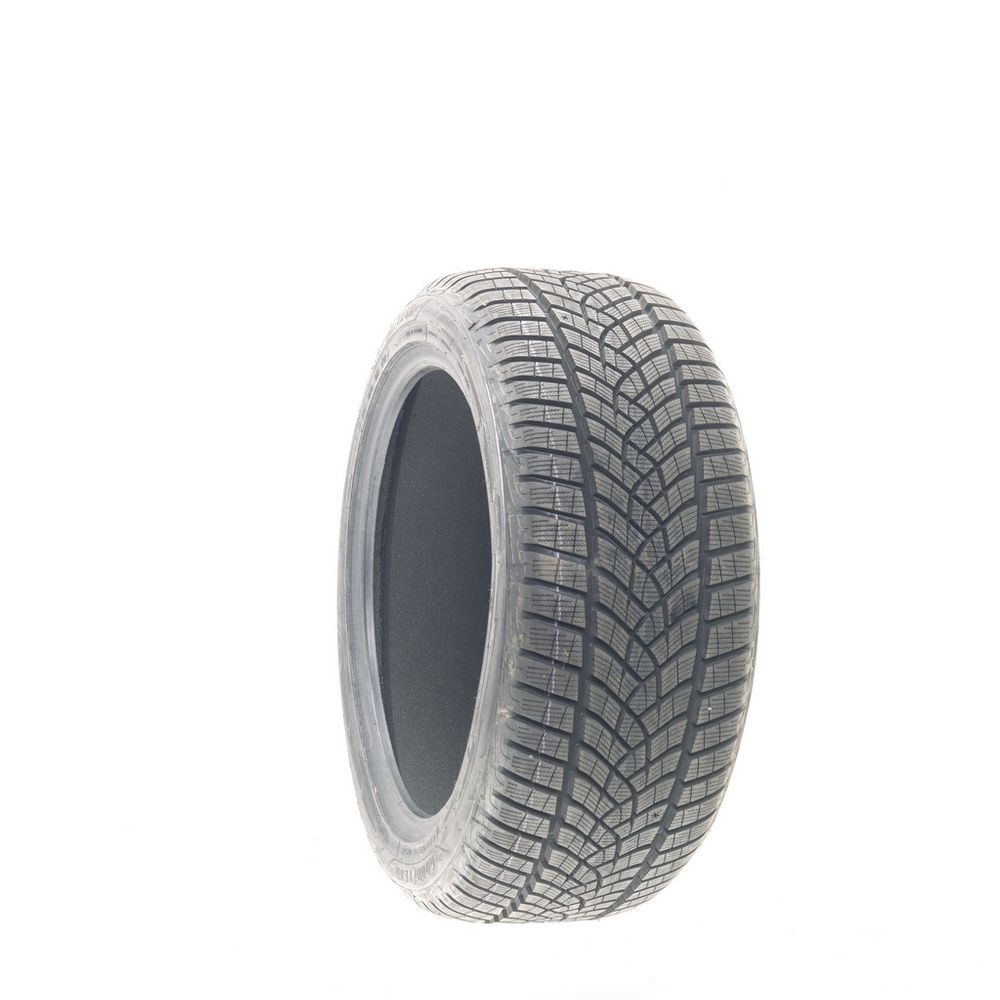 New 255/45R19 Goodyear Ultra Grip Performance + SoundComfort 104V - Image 1