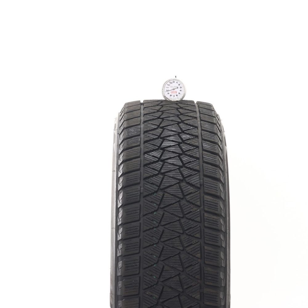 Used 225/65R17 Bridgestone Blizzak DM-V2 102S - 9.5/32 - Image 2