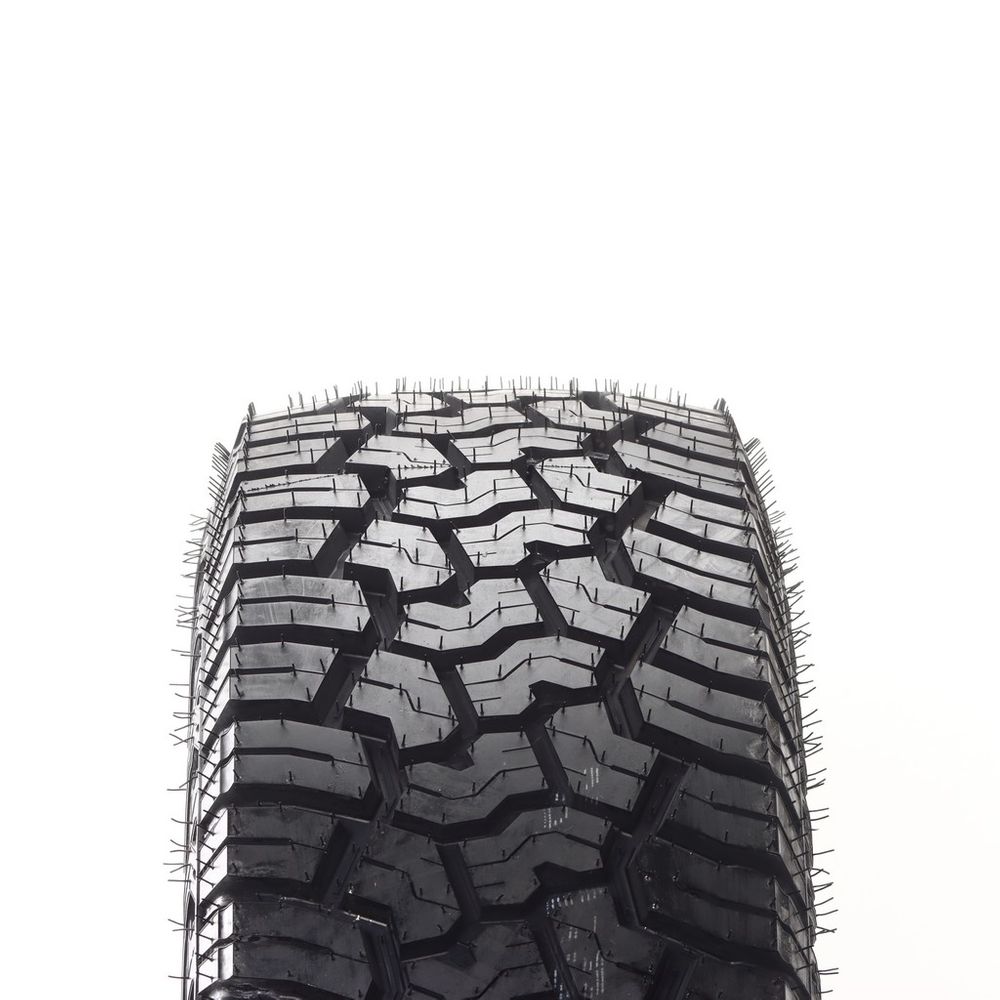 New LT 275/70R18 Yokohama Geolandar X-AT 125/122Q E - Image 2