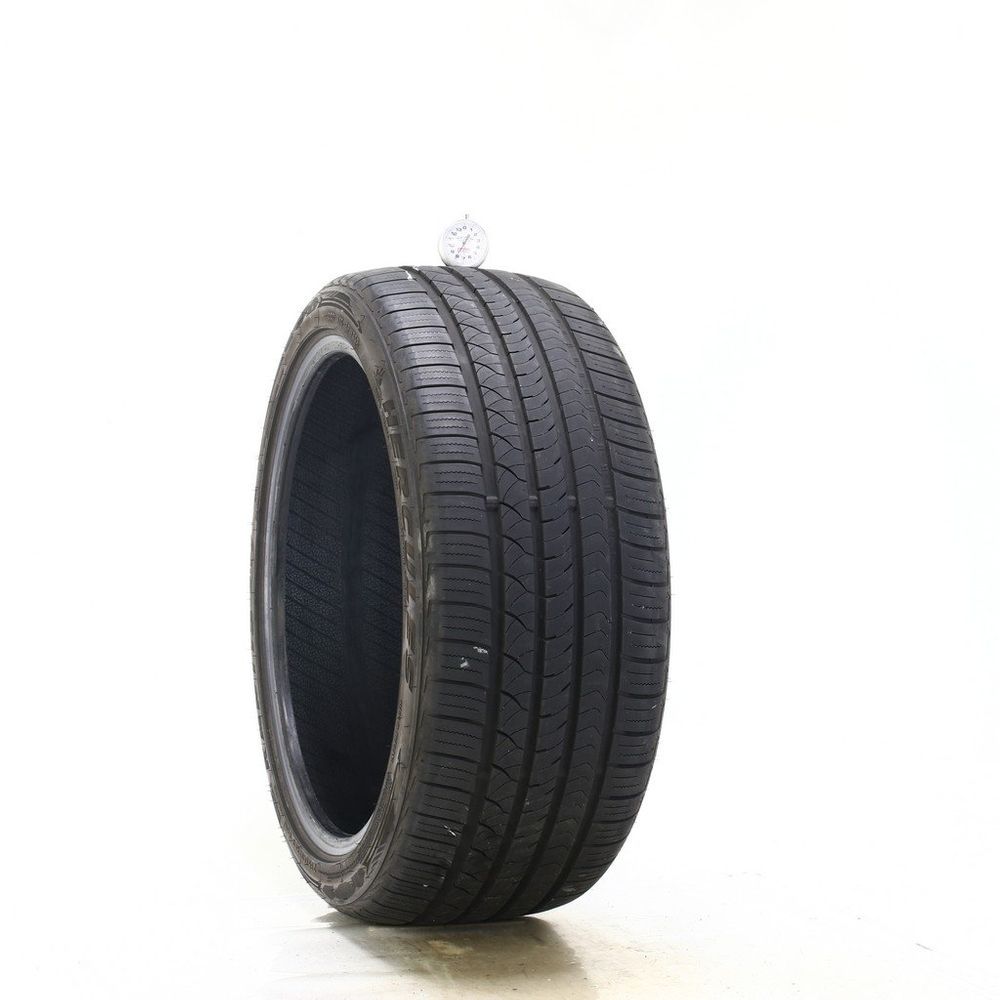 Set of (2) Used 235/40ZR19 Hercules Raptis R-T6 96W - 8/32 - Image 1