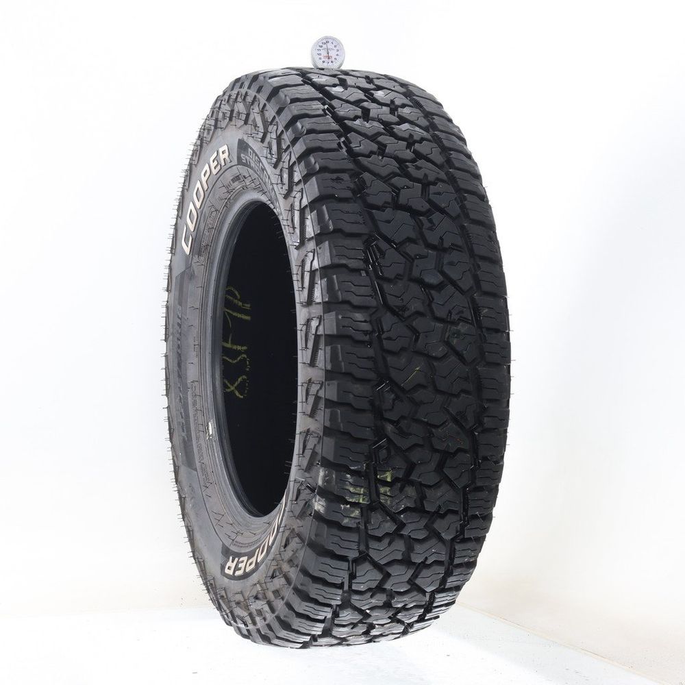 Used LT 275/70R18 Cooper Discoverer Stronghold AT 125/122S E - 13.5/32 - Image 1