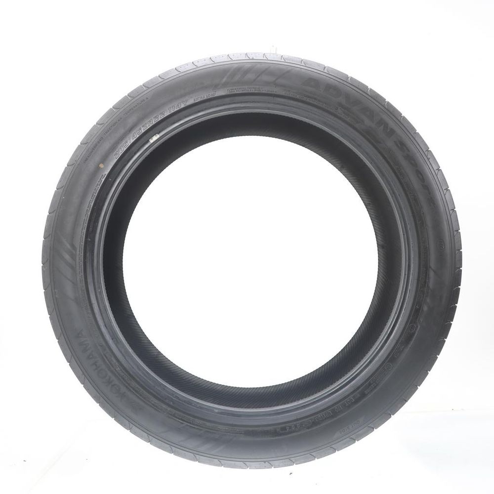 Used 285/45ZR22 Yokohama Advan Sport V107 MO1 114Y - 9.5/32 - Image 3