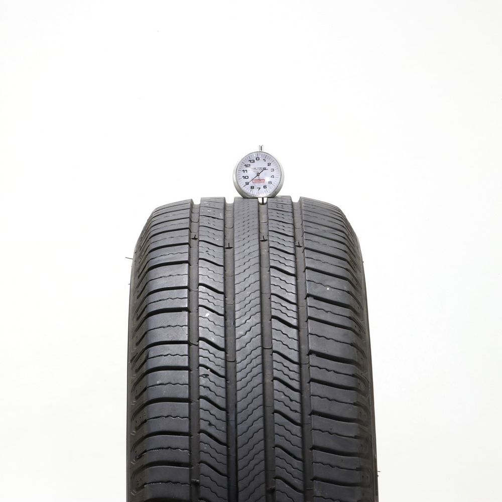Set of (4) Used 235/65R17 Michelin Defender 2 104H - 8-9.5/32 - Image 5