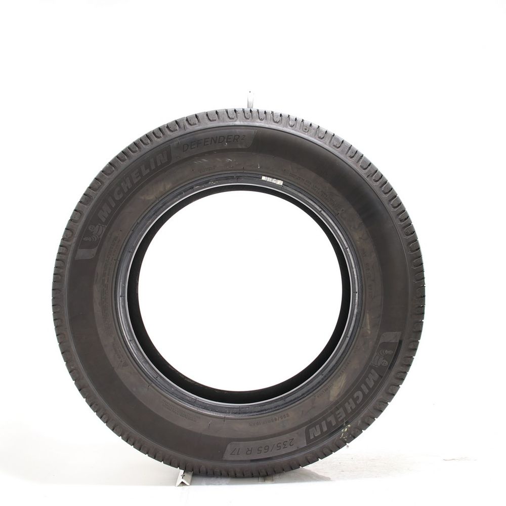 Set of (4) Used 235/65R17 Michelin Defender 2 104H - 8-9.5/32 - Image 6
