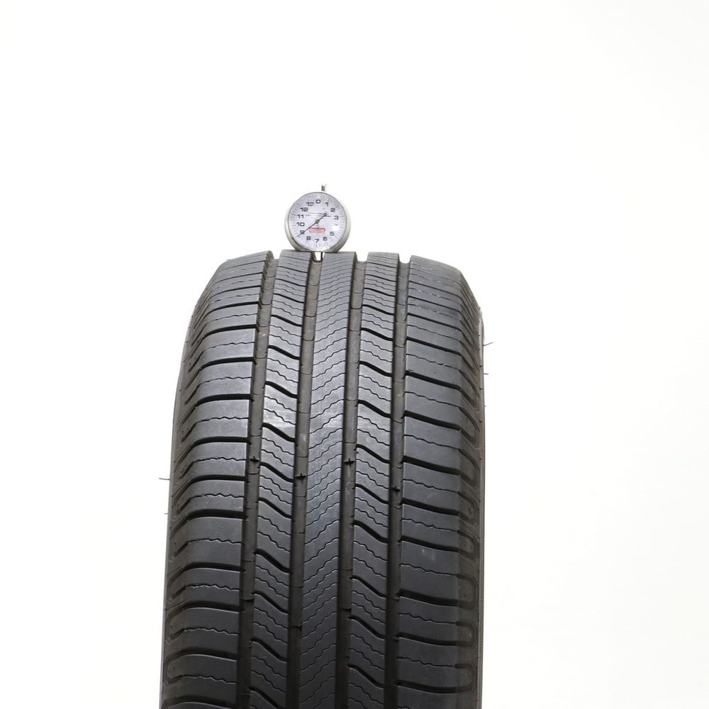 Set of (4) Used 235/65R17 Michelin Defender 2 104H - 8-9.5/32 - Image 8