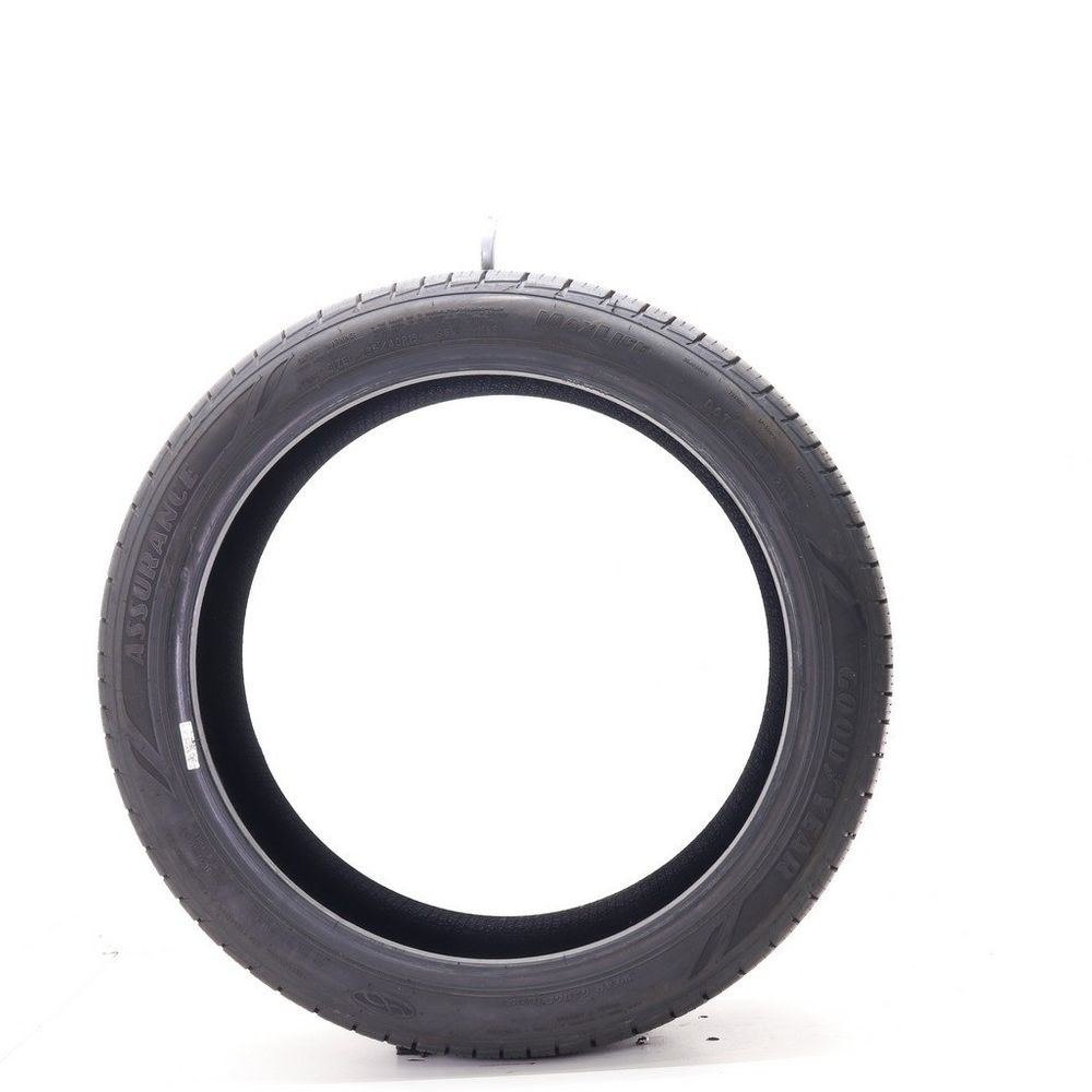 Set of (4) Used 235/40R19 Goodyear Assurance MaxLife 96V - 9-10/32 - Image 6