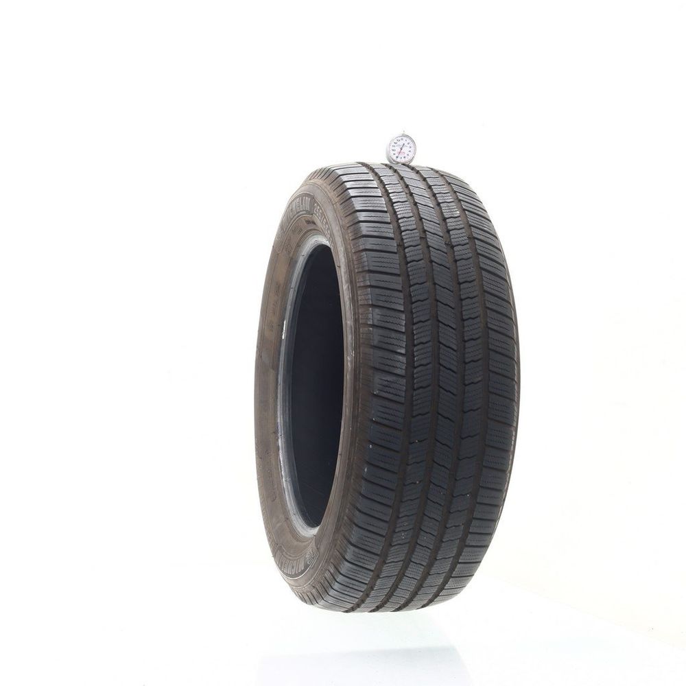 Set of (2) Used 255/55R18 Michelin Defender LTX M/S 109H - 8-8.5/32 - Image 1