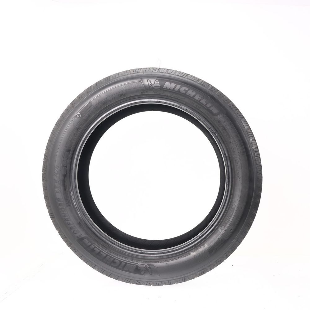 Set of (2) Used 235/55R19 Michelin Defender LTX M/S 105H - 6/32 - Image 3
