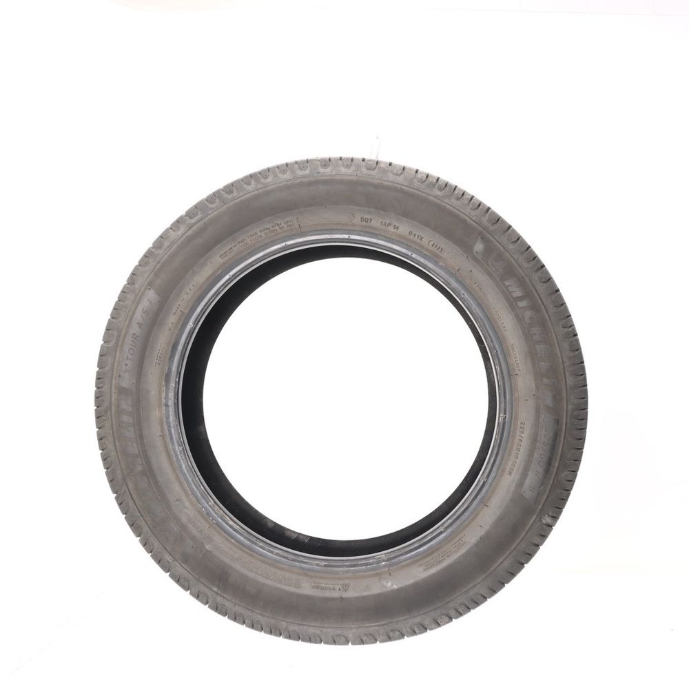 Set of (2) Used 225/60R18 Michelin X Tour A/S 2 100H - 9-10/32 - Image 3