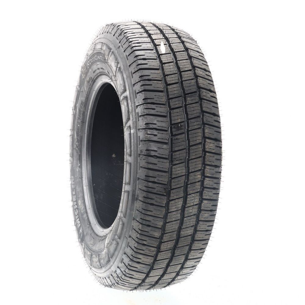 New LT 275/70R18 Michelin Agilis CrossClimate 2 125/122R E - Image 1