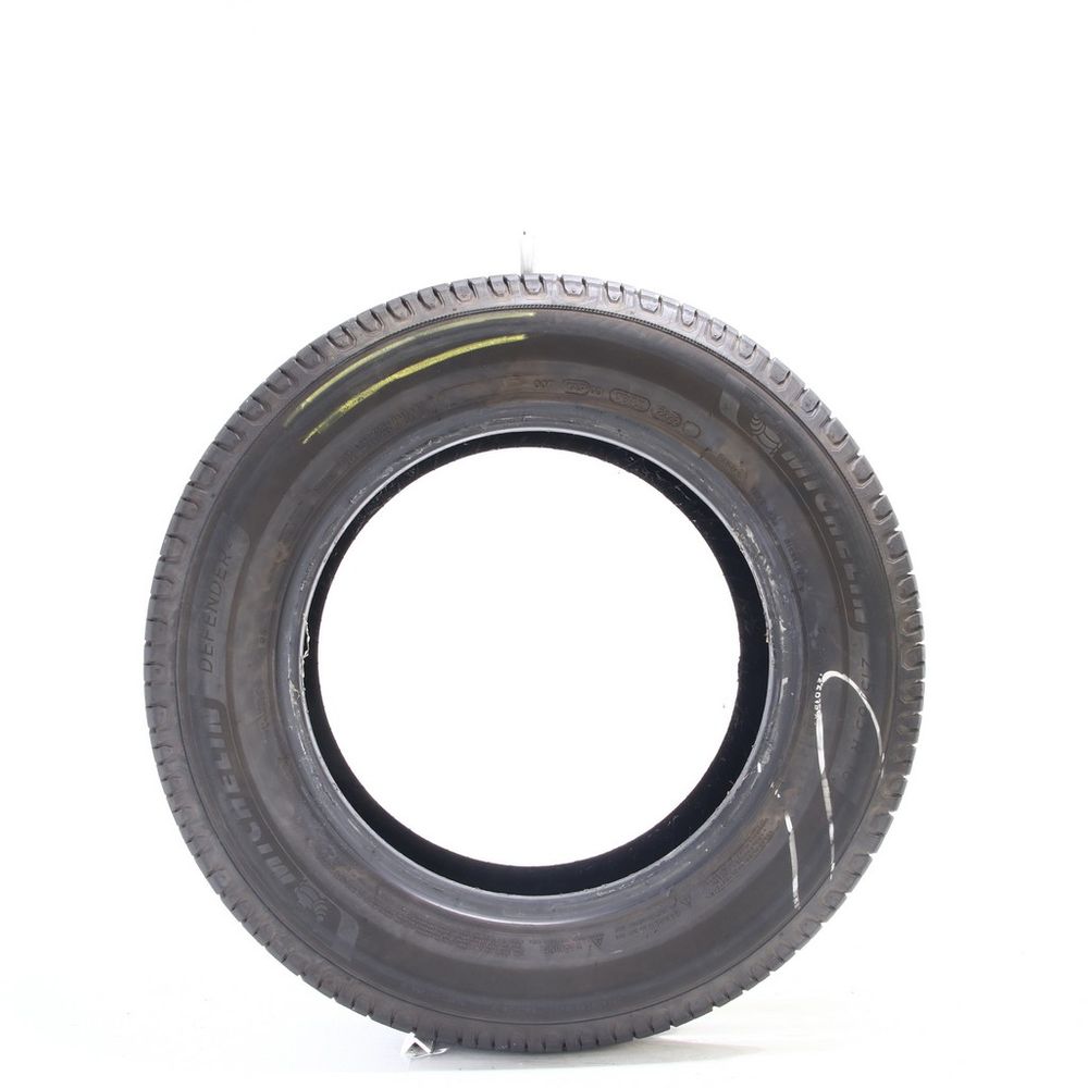 Used 215/65R16 Michelin Defender 2 98H - 8.5/32 - Image 3