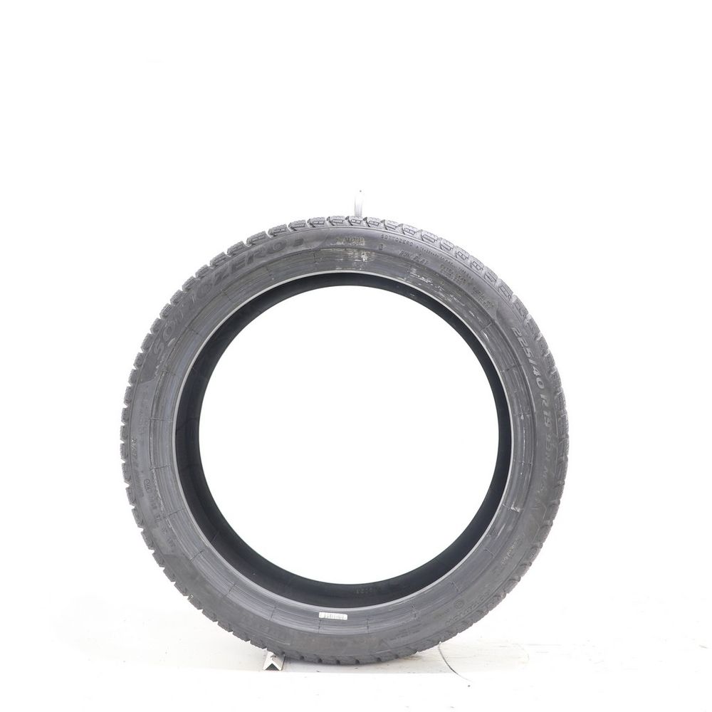 Set of (2) Used 225/40R19 Pirelli Winter Sottozero 3 Run Flat 93H - 8/32 - Image 3