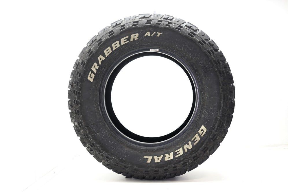 Set of (2) Used LT 265/70R17 General Grabber ATX 121/118S - 12.5/32 - Image 3