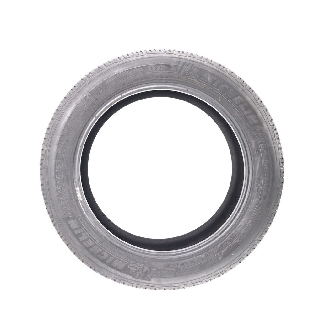 Used 235/55R19 Michelin Premier LTX AO 101H - 5.5/32 - Image 3