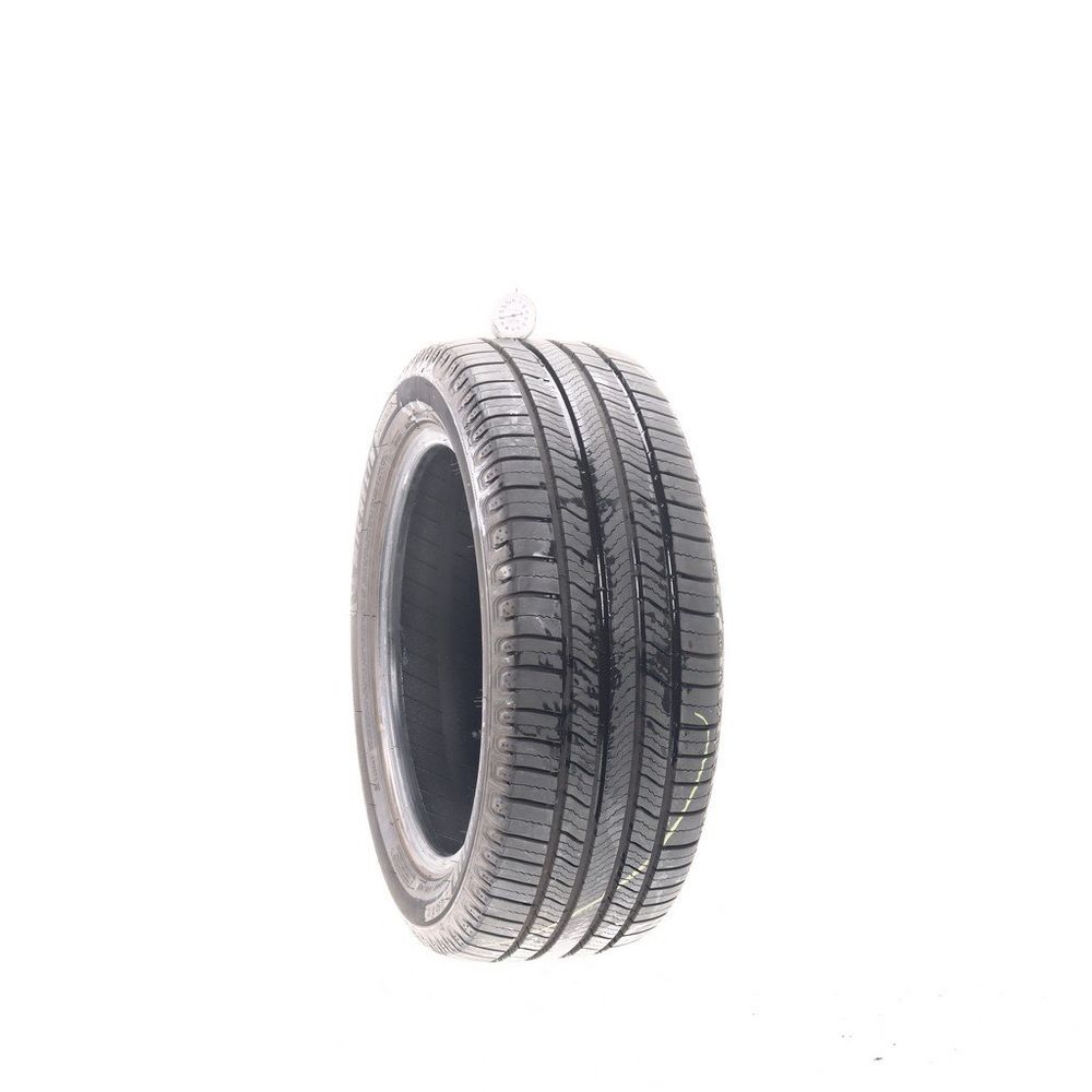 Set of (4) Used 225/50R17 Michelin Defender 2 98H - 9-10/32 - Image 4