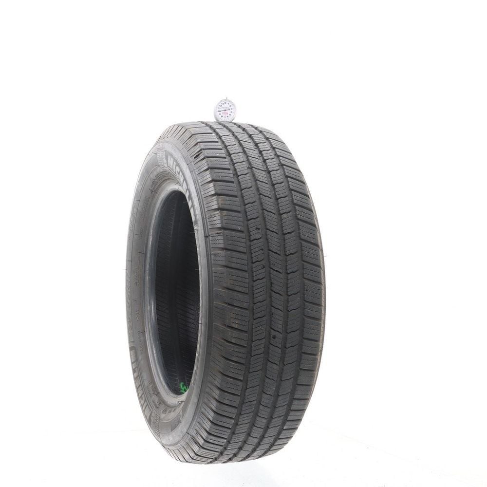 Used 235/65R17 Michelin Defender LTX M/S 104T - 10/32 - Image 1