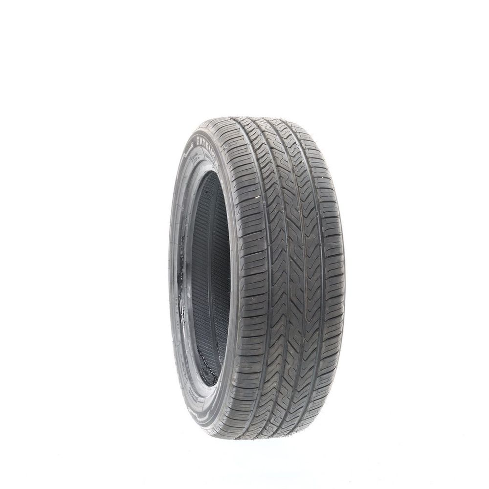 New 215/55R18 Toyo Extensa A/S II 99V - Image 1