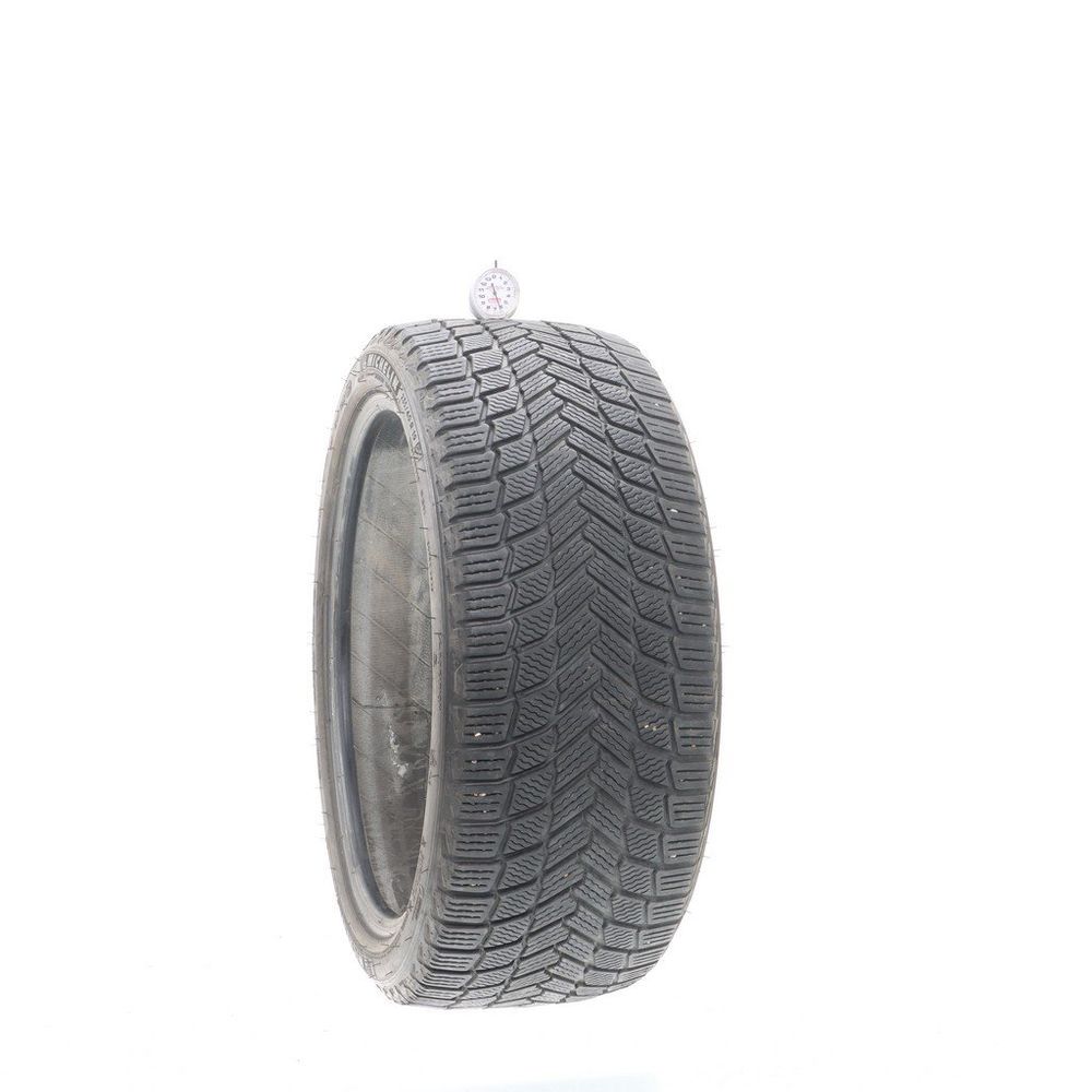 Set of (2) Used 235/40R19 Michelin X-Ice Snow 96H - 6-7.5/32 - Image 1