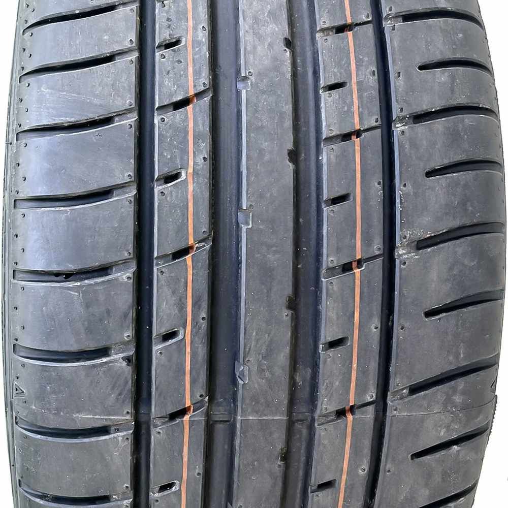 New 235/45R17 Dunlop SP Sport Maxx GT 600A 97W - Image 2