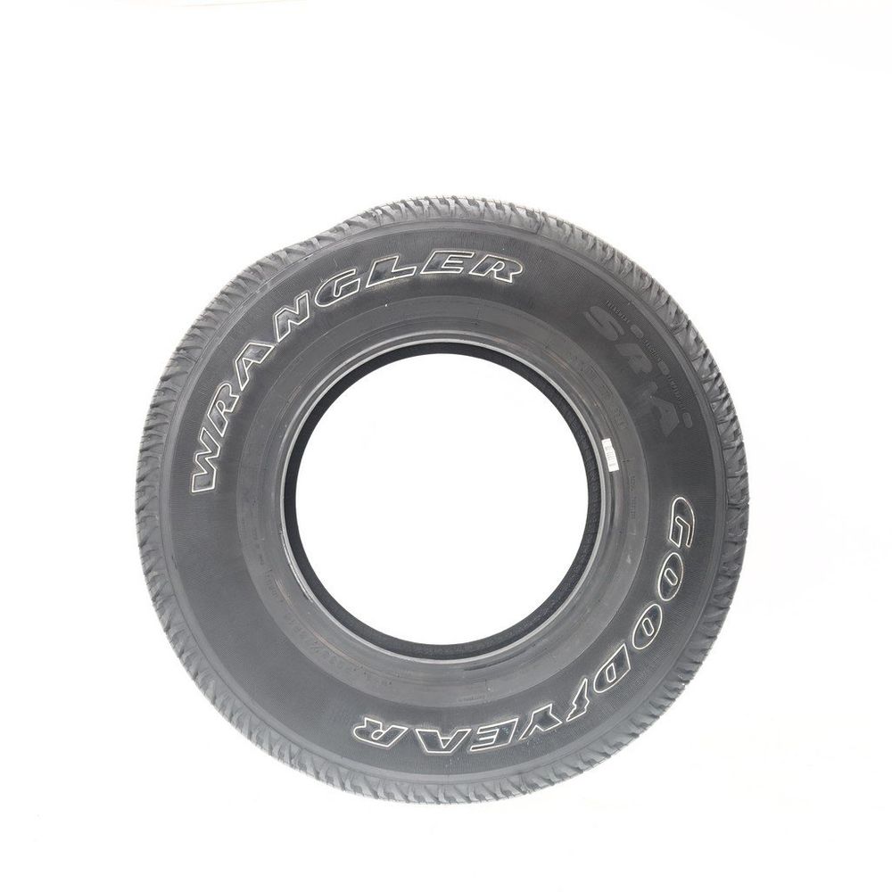 Driven Once 235/75R15 Goodyear Wrangler SR-A 105S - 11.5/32 - Image 3