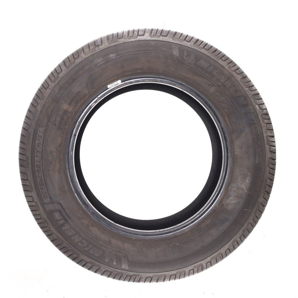 Used 255/65R17 Michelin Defender LTX M/S 2 114T - 11/32 - Image 3