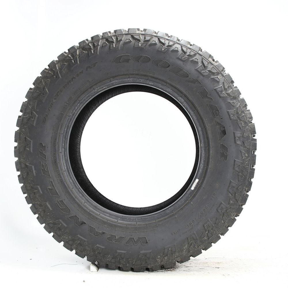 Used 265/70R17 Goodyear Wrangler Ultra Terrain AT 115S - 15/32 - Image 3