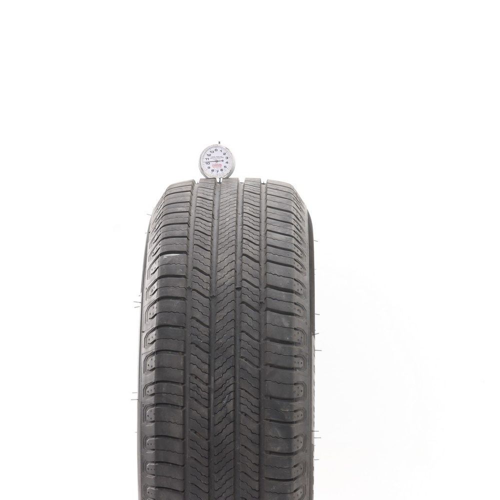 Set of (2) Used 215/65R16 Michelin Defender 2 98H - 9.5-10/32 - Image 5
