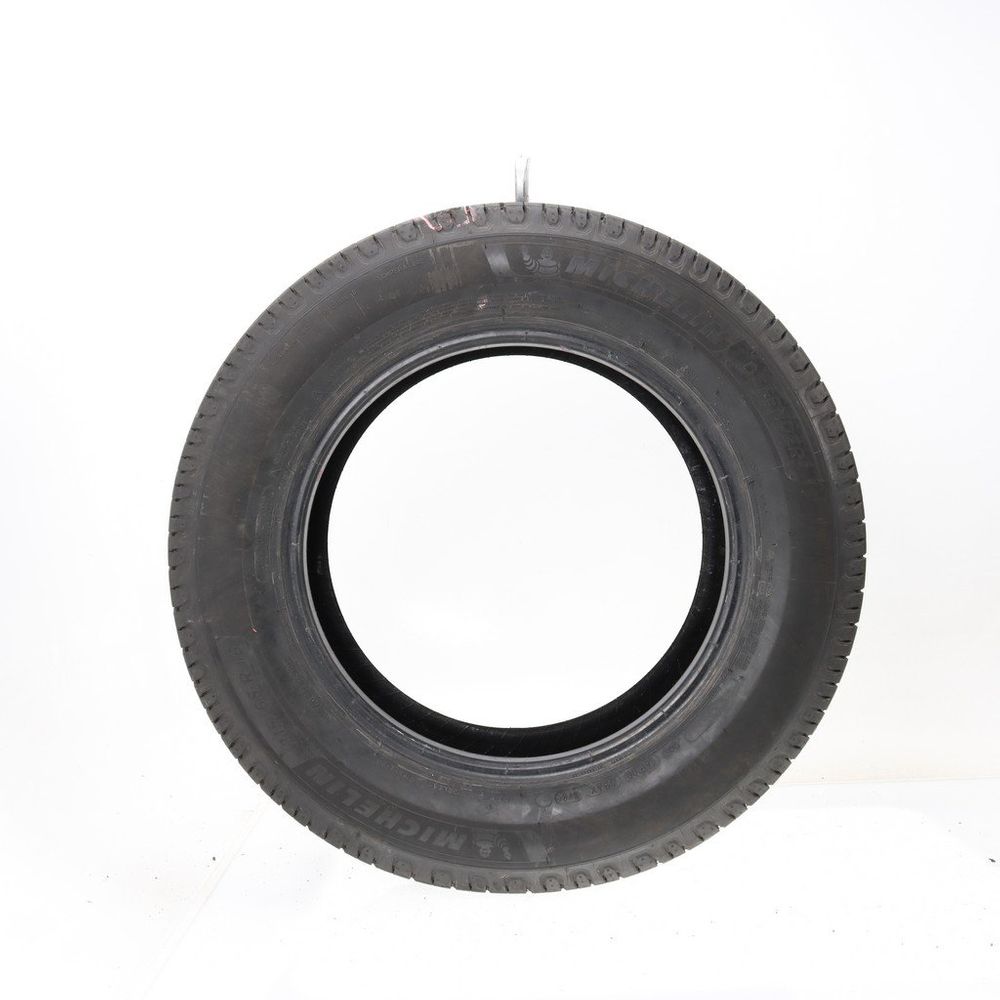 Set of (2) Used 215/65R16 Michelin Defender 2 98H - 9.5-10/32 - Image 6