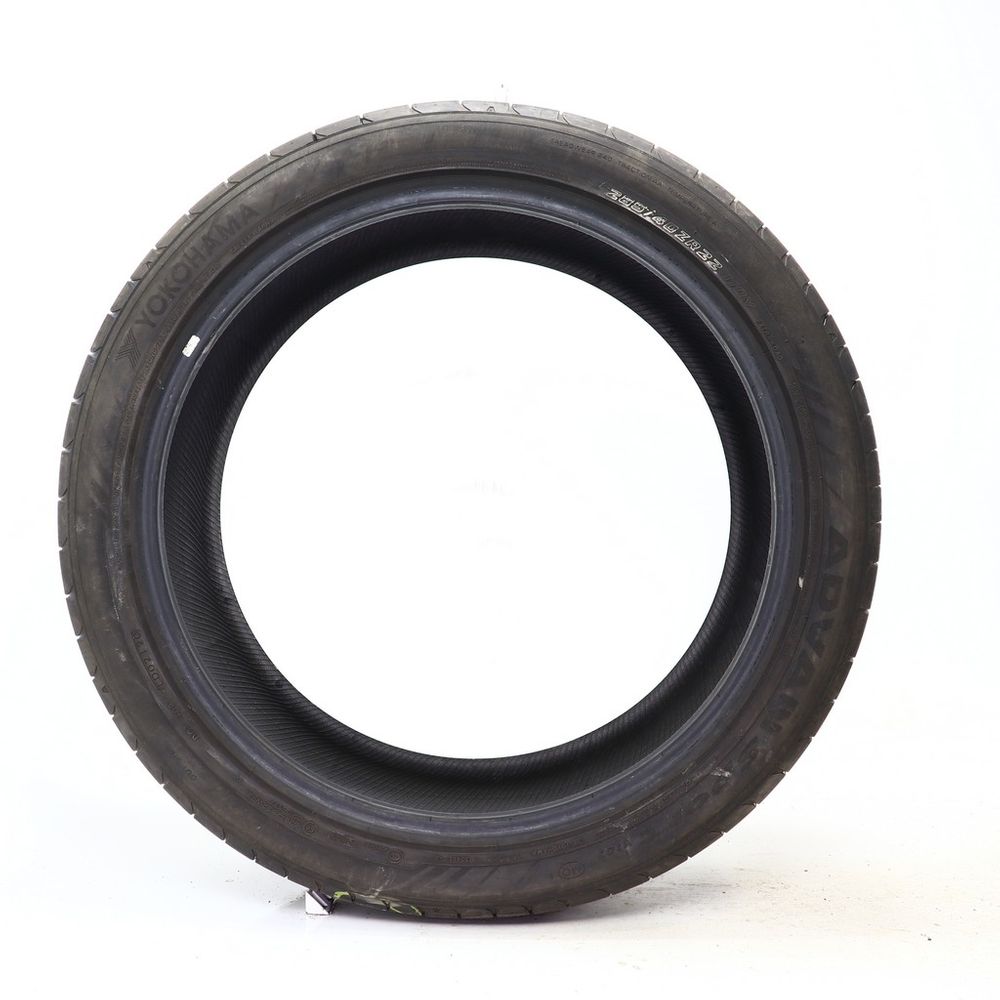 Set of (2) Used 285/40ZR22 Yokohama Advan Sport V107 MO1 110Y - 7.5-8.5/32 - Image 3
