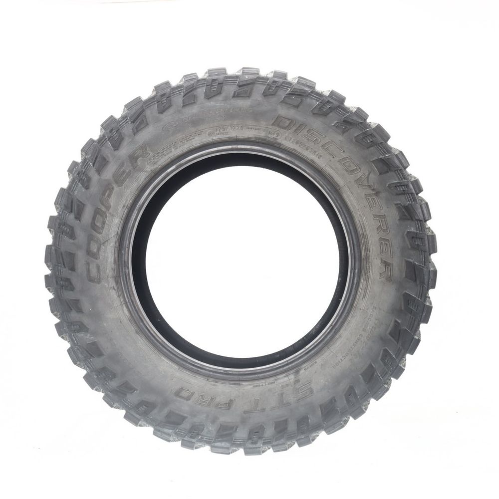 Used LT 285/65R18 Cooper Discoverer STT Pro 125/122Q E - 14/32 - Image 3