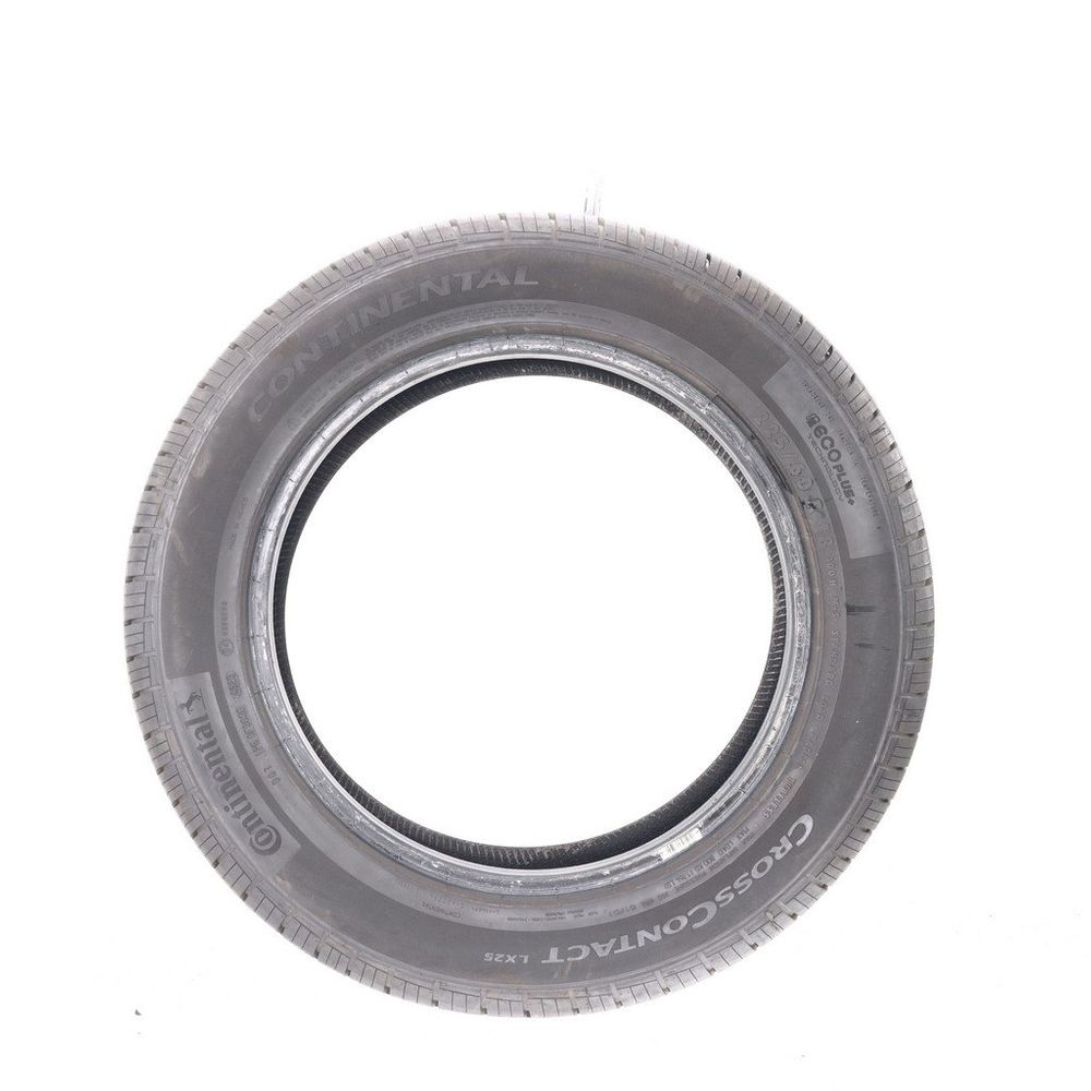 Set of (4) Used 225/60R18 Continental CrossContact LX25 100H - 9-10/32 - Image 6