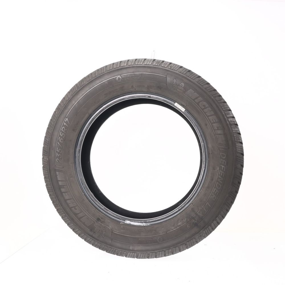 Set of (2) Used 235/65R17 Michelin Defender LTX M/S 104T - 6/32 - Image 3