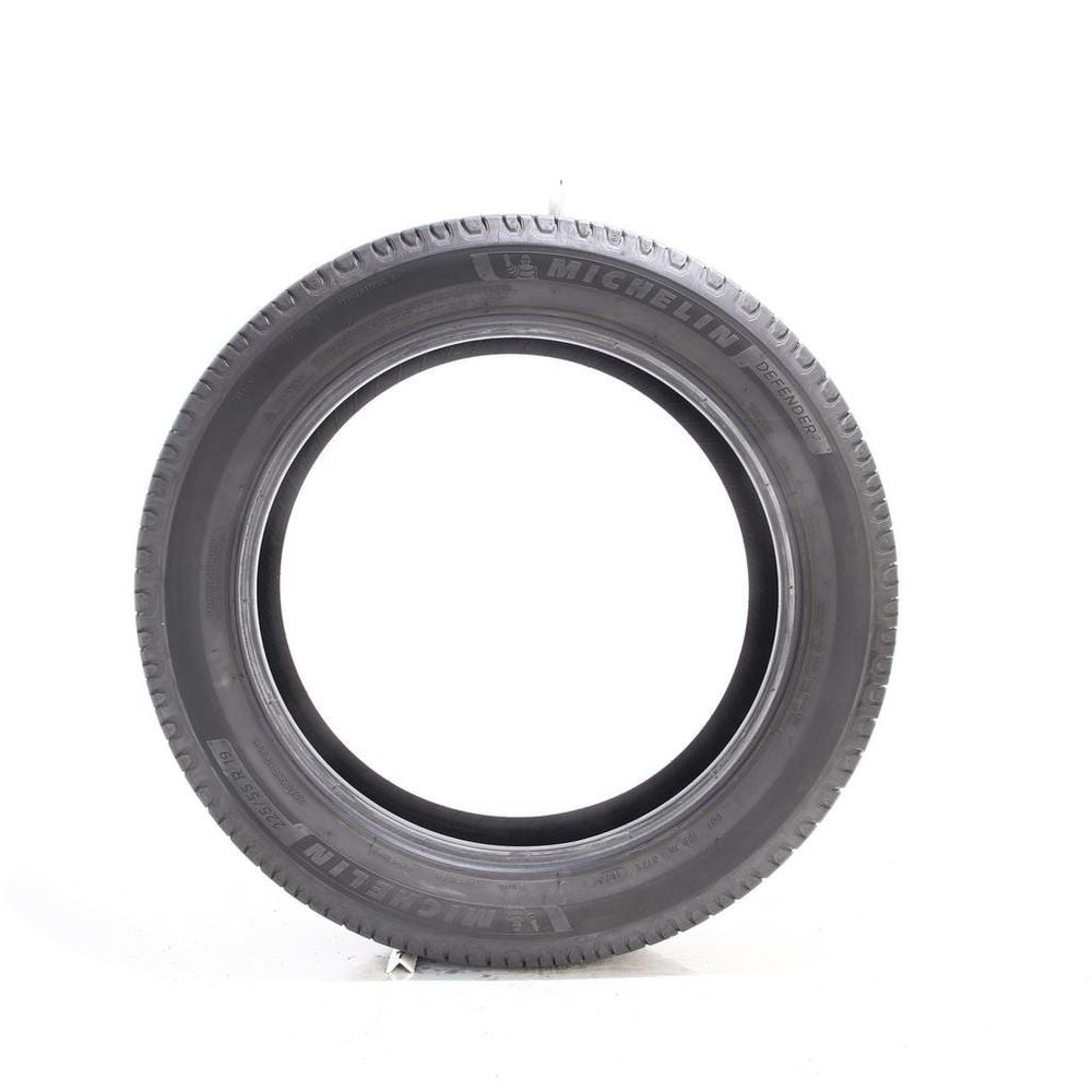 Set of (2) Used 225/55R19 Michelin Defender 2 99H - 6.5/32 - Image 3