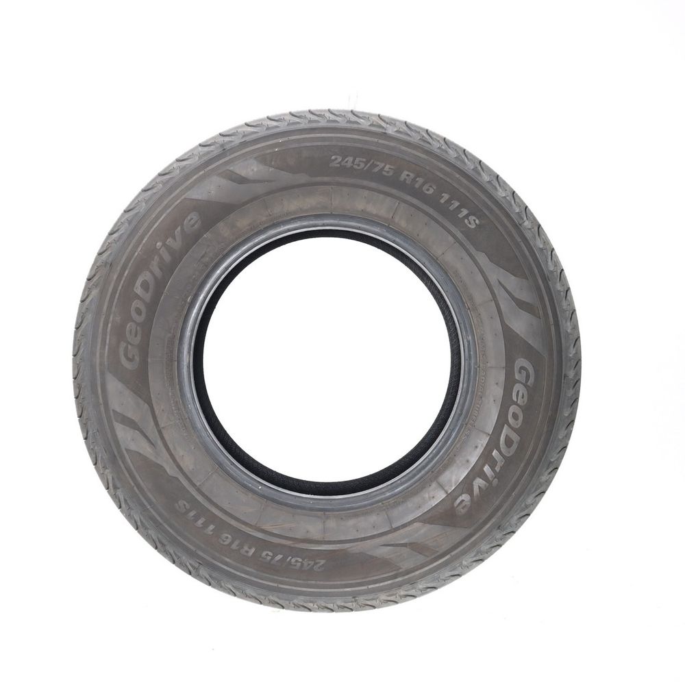 Set of (2) Used 245/75R16 GeoDrive KL51 111S - 11/32 - Image 3