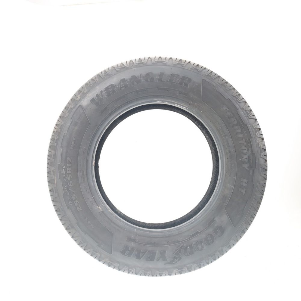 Driven Once 255/65R17 Goodyear Wrangler Territory HT 110T - 9.5/32 - Image 3