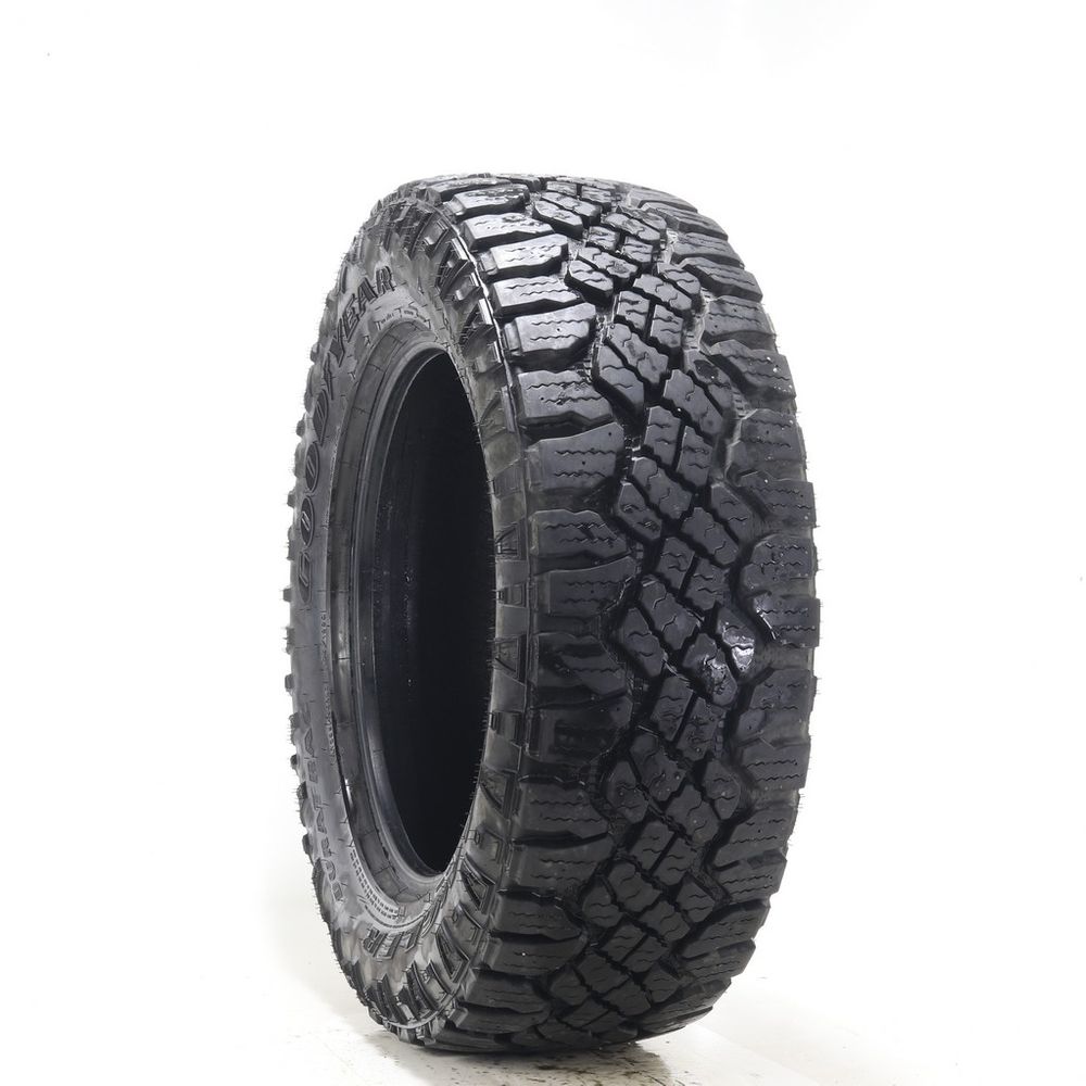 Used LT 285/60R20 Goodyear Wrangler Duratrac 125/122Q - 16/32 - Image 1
