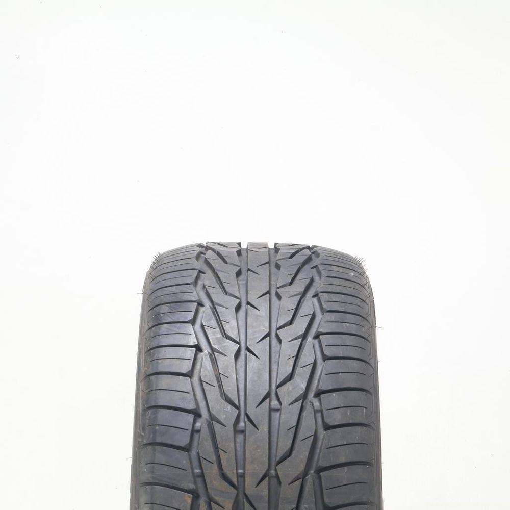 New 245/45R19 Toyo Extensa HP II 102W - Image 2