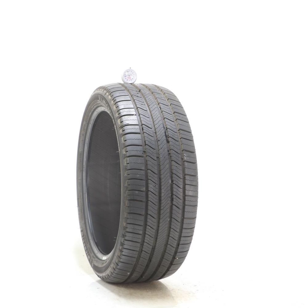 Set of (2) Used 235/40R19 Michelin Defender 2 96V - 10-10.5/32 - Image 4