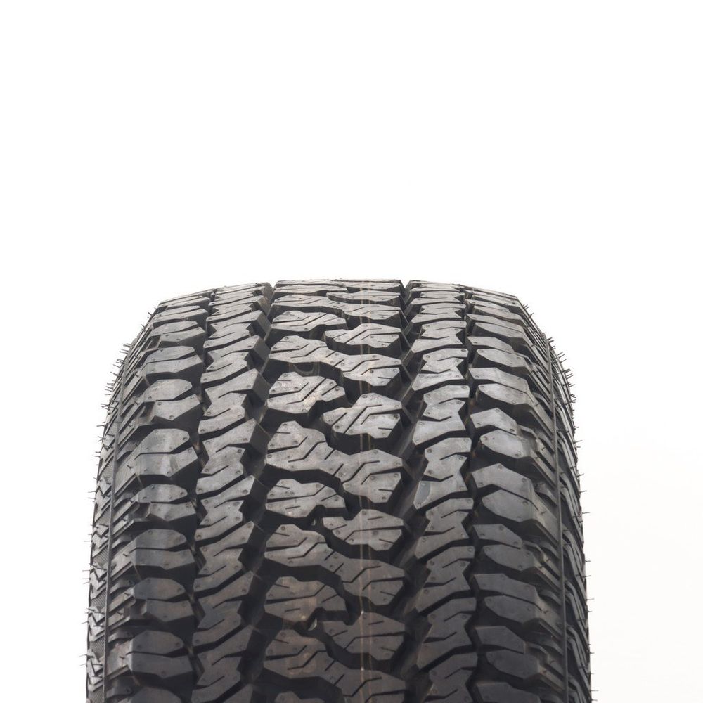 New LT 275/65R18 Kumho Road Venture AT51 123/120R E - 14.5/32 - Image 2