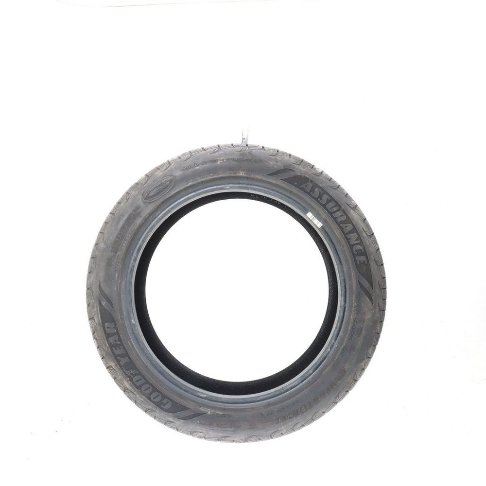 Set of (2) Used 215/50R17 Goodyear Assurance ComfortDrive 95V - 9.5-10/32 - Image 3