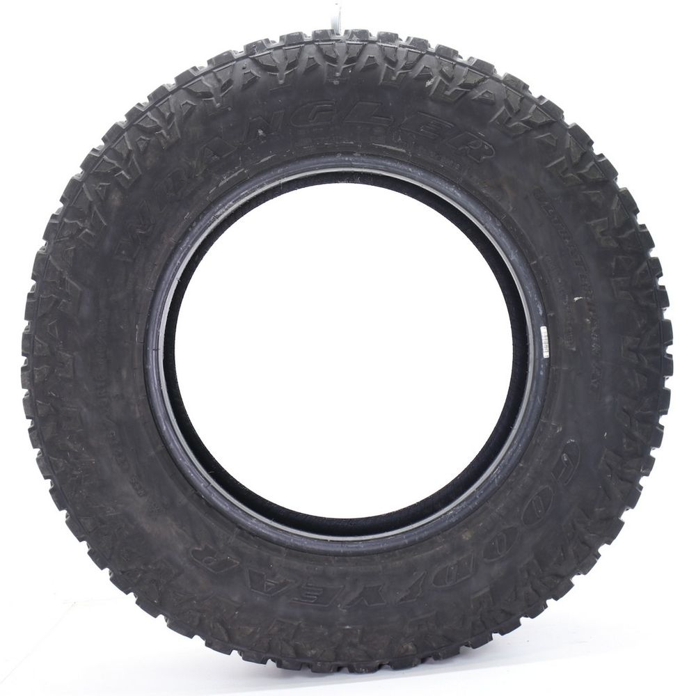 Set of (2) Used LT 275/65R18 Goodyear Wrangler Ultra Terrain AT 123/120Q E - 10.5-11/32 - Image 3