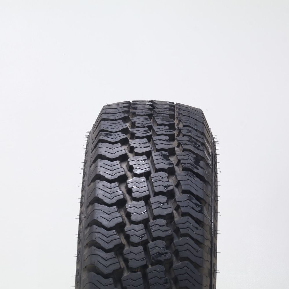 Driven Once LT 215/85R16 Kumho Road Venture AT 115/112Q E - 15.5/32 - Image 2