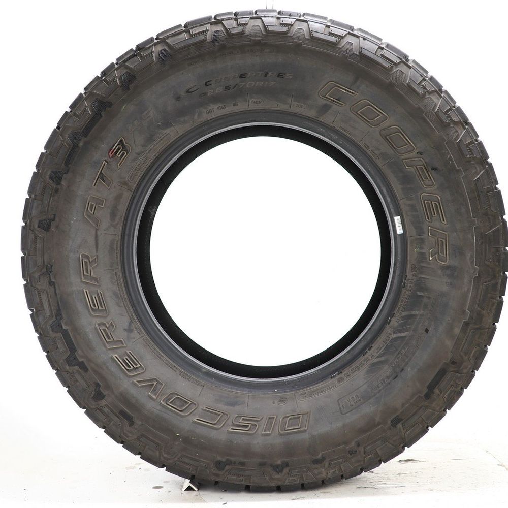 Used 285/70R17 Cooper Discoverer AT3 4S 117T - 8/32 - Image 3