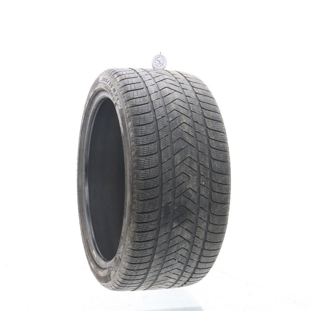 Used 305/35R21 Pirelli Scorpion Winter NO 109V - 4.5/32 - Image 1