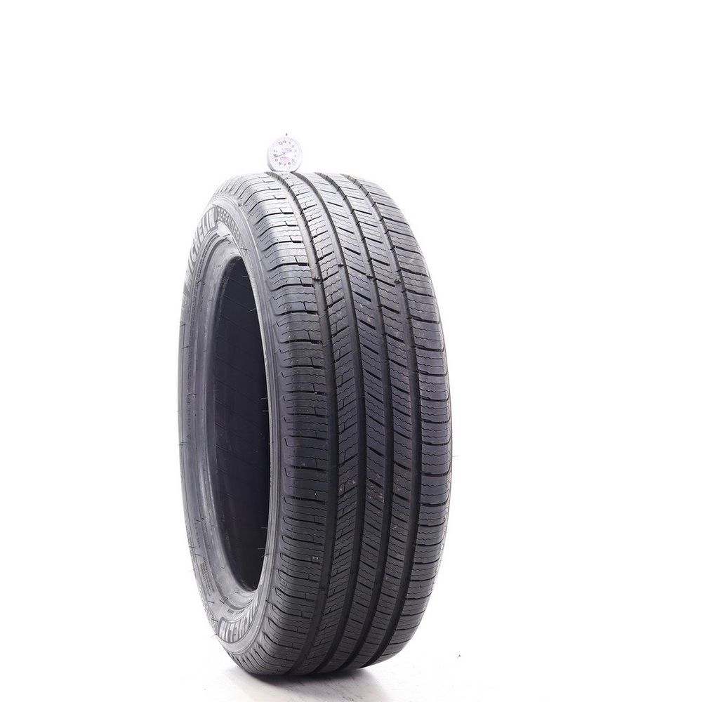 Used 215/55R18 Michelin Defender T+H 95H - 9.5/32 - Image 1