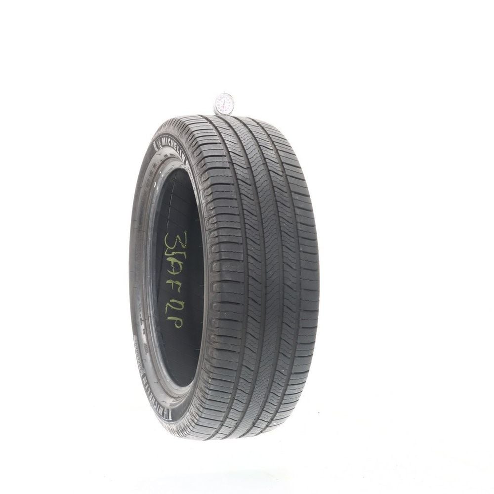 Set of (2) Used 225/55R19 Michelin Defender 2 103V - 7-8.5/32 - Image 1
