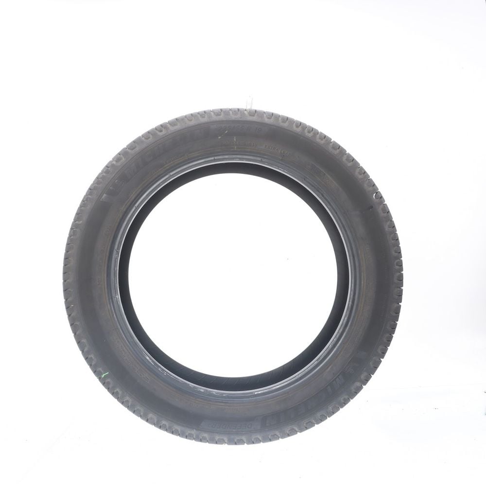 Set of (2) Used 225/55R19 Michelin Defender 2 103V - 7-8.5/32 - Image 6