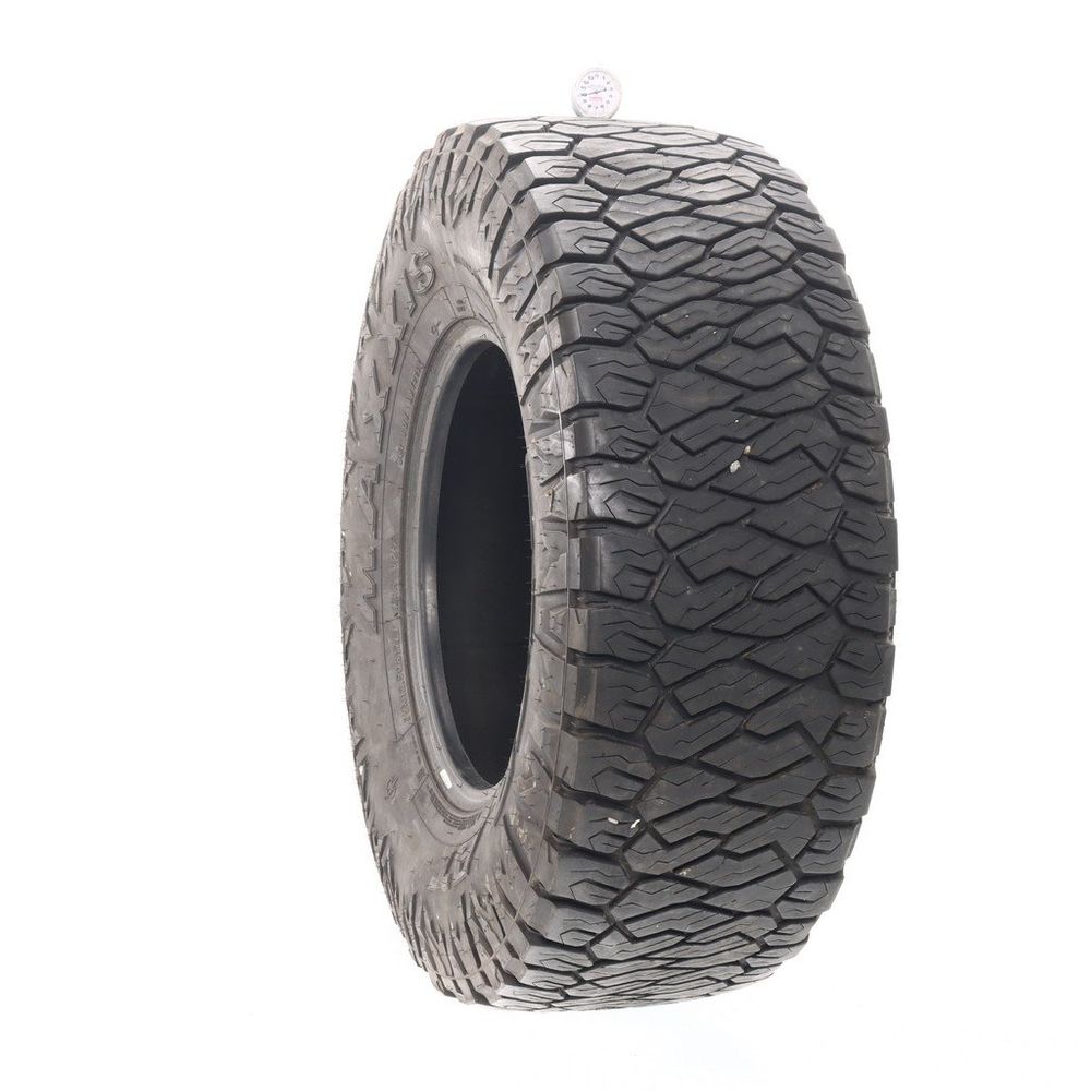 Used LT 35X12.5R17 Maxxis Razr AT 121R E - 10/32 - Image 1