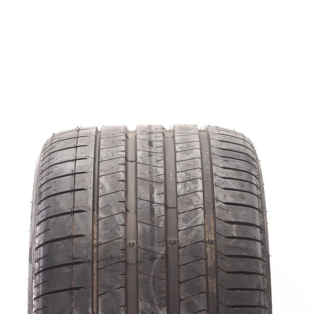 New 325/35R22 Pirelli P Zero PZ4 MO 110Y - Image 2